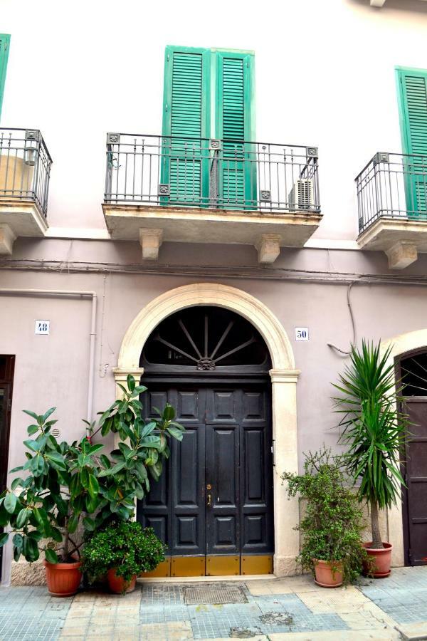 Angiulli 50 Apartment Bari Ngoại thất bức ảnh